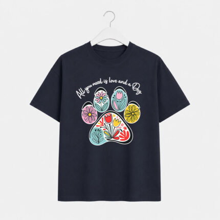 All you need is love T-Shirt
